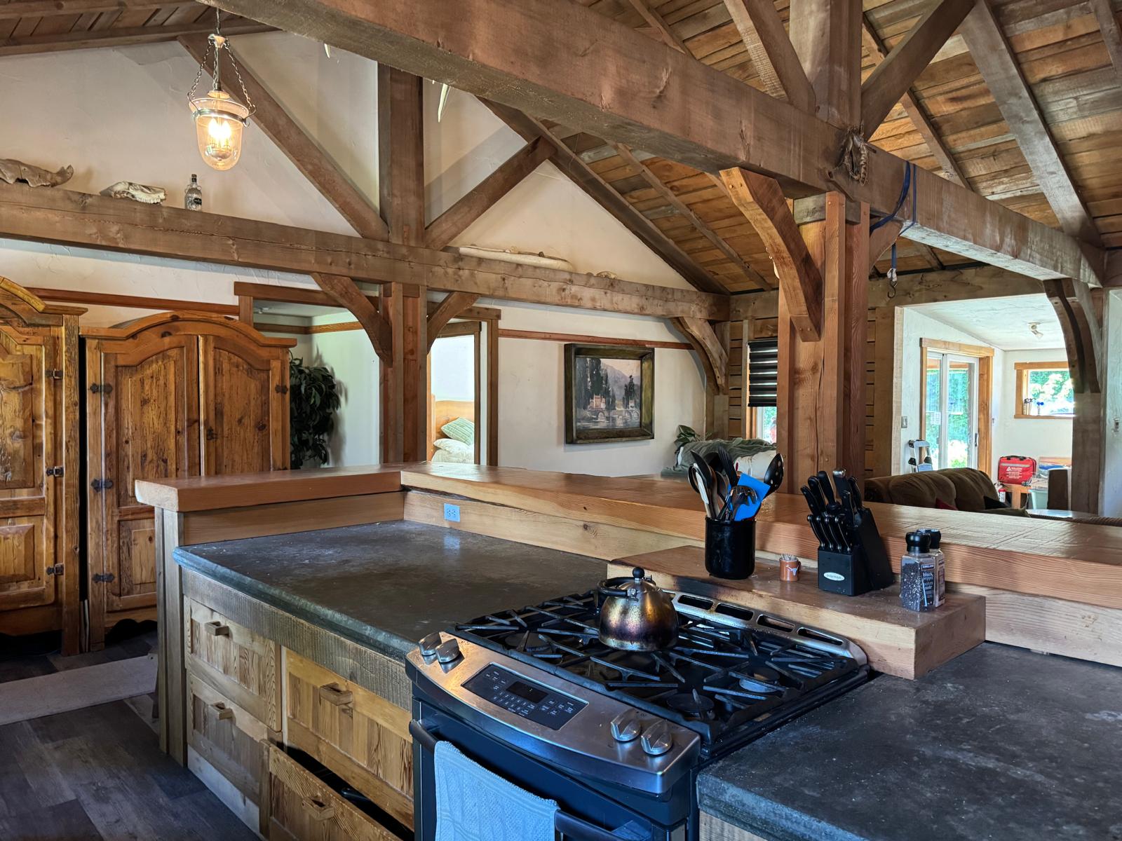 Open-plan kitchen inside the Lofthouse
